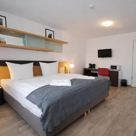 Check-inn - Free Parking Hotel Offenbach am Main