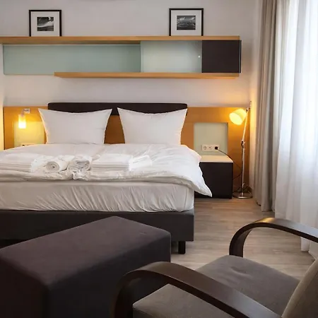 Check-inn - Free Parking 3* Offenbach am Main